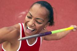 蒂姆连续五场比赛得分超过重返赛场，中国队不断突破！赛场气氛高涨