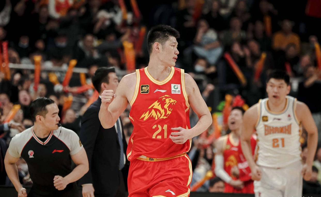 我国球员在CBA联赛夺得最佳新秀奖